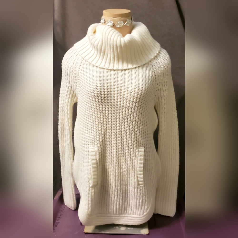 Love By Design / Sweater Cowl / Women's Size S